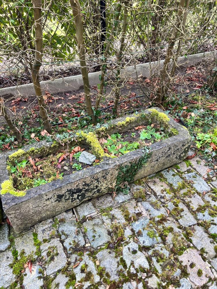 Bluestone originale planter 