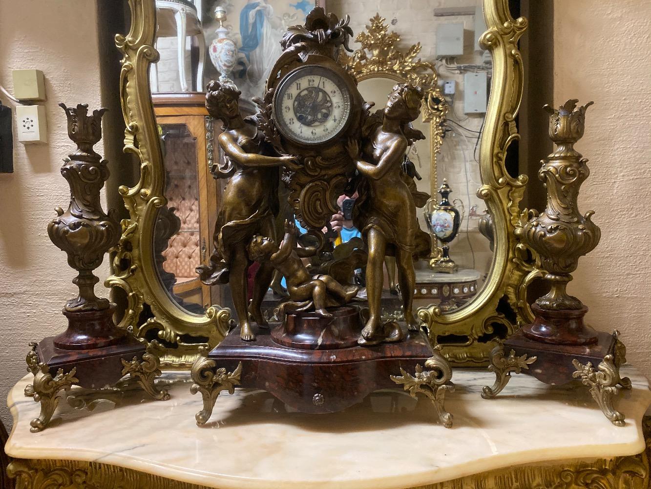 Superb mantle clock set in spelter